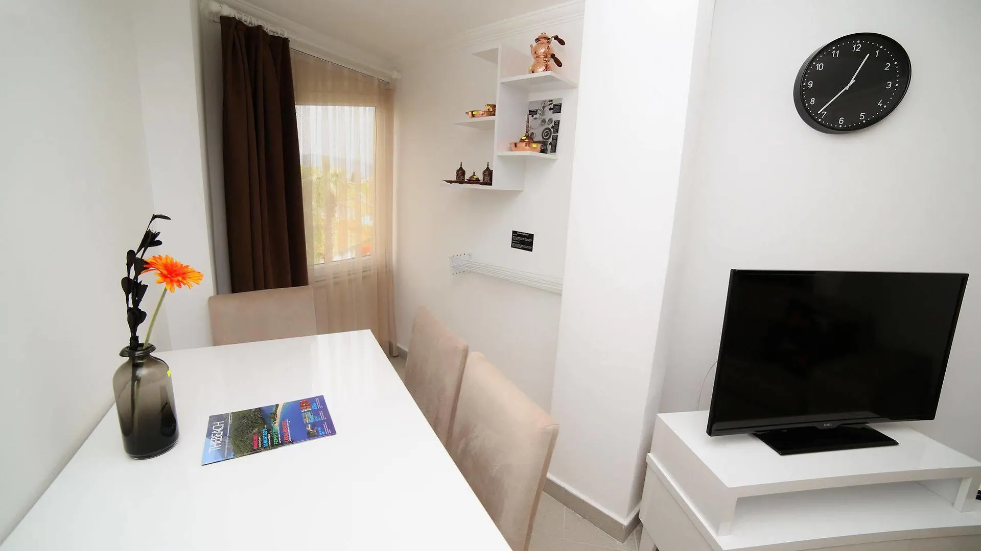 Downtown Fethiye Suites 2*,